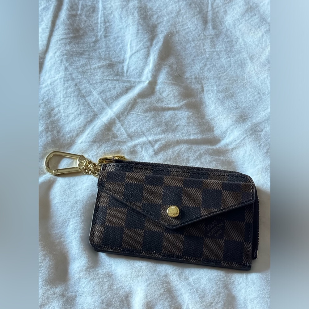 Mini wallet keychain